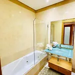 Comfort Luxury Quinta Barracuda アパート